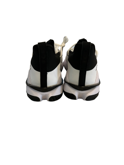 Eric Ayala Maryland Basketball SIGNED Shoes (Size 13)