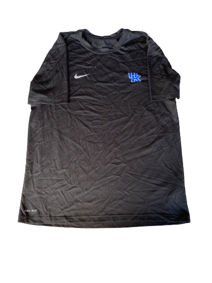 Kentucky Basketball Team Issued Workout Shirt (Size M)