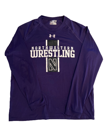Ryan Deakin Northwestern Wrestling Team Issued Long Sleeve Workout Shirt (Size M)