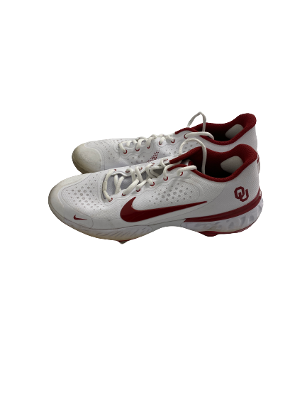 Trent Brown Oklahoma Baseball Team-Issued Cleats (Size 10)
