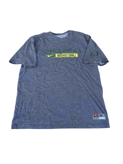 E.J. Singler Oregon Basketball Team Issued T-Shirt (Size XL)
