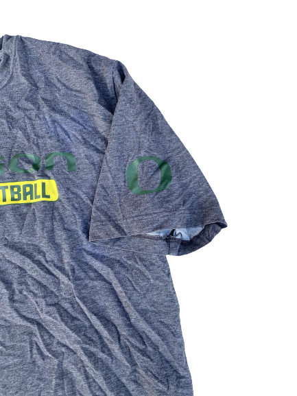 E.J. Singler Oregon Basketball Team Issued T-Shirt (Size XL)