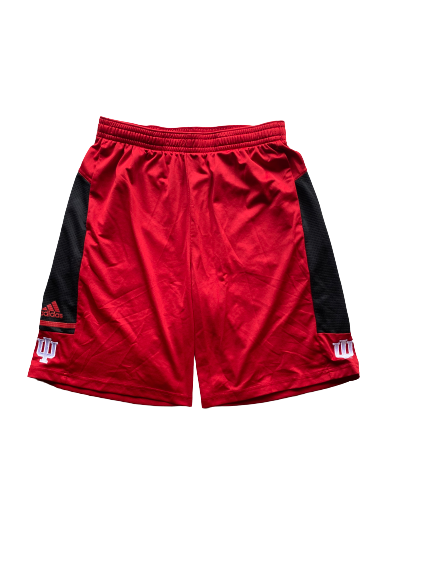 Justin Smith Indiana Basketball Team Issued Workout Shorts (Size L)