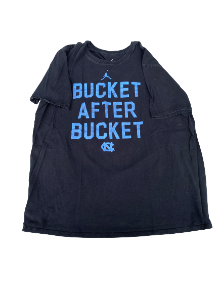 Luke Maye North Carolina Basketball T-Shirt (Size XXL)