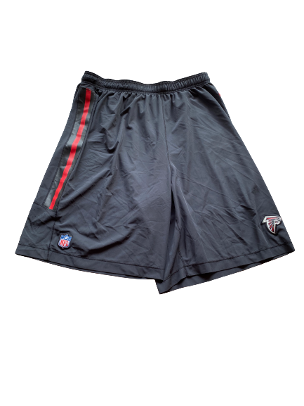 Alex Mack Atlanta Falcons Team Issued Workout Shorts (Size 3XLT)