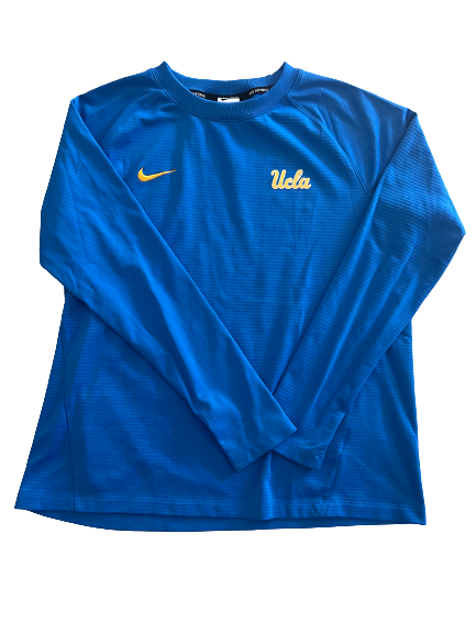 Briana Perez UCLA Softball Team Issued Waffle Crewneck Pullover (Size M)
