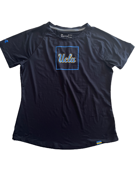Briana Perez UCLA Softball Team Issued Workout Shirt (Size Women&