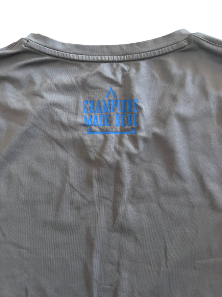 Briana Perez UCLA Softball Team Issued Long Sleeve Workout Shirt (Size Women&