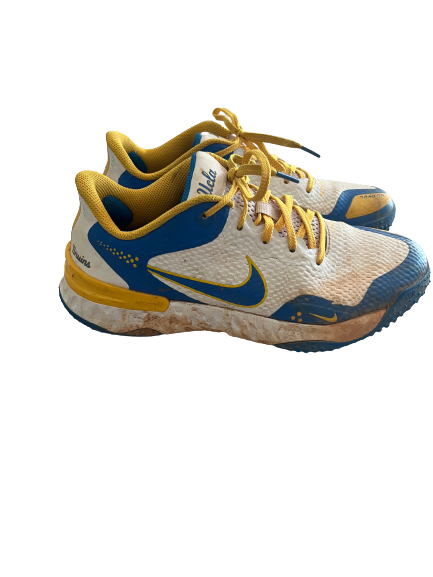 Briana Perez UCLA Softball Team Exclusive Workout Shoes (Size 7.5)