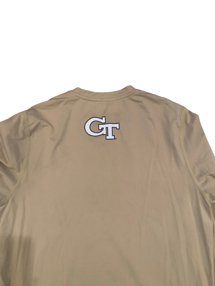 Jose Alvarado Georgia Tech Basketball Team Issued Long Sleeve Shirt (Size L)