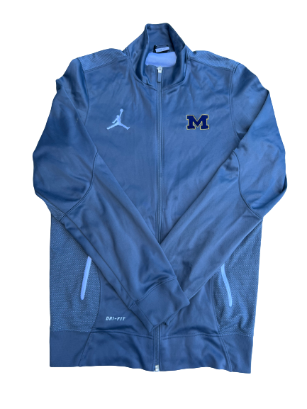 Deja Church Michigan Basketball Team Issued Travel Sweatsuit - Jacket & Sweatpants (Size S)