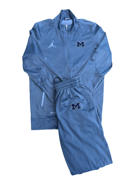 Deja Church Michigan Basketball Team Issued Travel Sweatsuit - Jacket & Sweatpants (Size S)