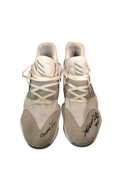 Robert Woodard II Mississippi State Basketball Never Forget Tribute Classic Signed Game-Worn Sneakers (12/14/2019)