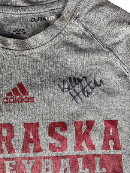 Kelly Hunter Nebraska Volleyball SIGNED Team Issued Workout Shirt