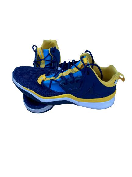 Sacar Anim Marquette Basketball Player Exclusive Training Shoes (Size 13)