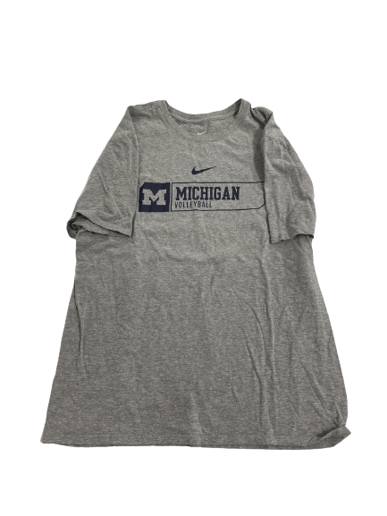 Jess Mruzik Michigan Volleyball Team-Issued T-Shirt (Size Women&