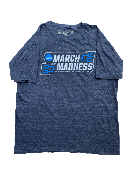 Marques Townes Loyola Chicago Basketball Team Issued March Madness T-Shirt (Size XL)