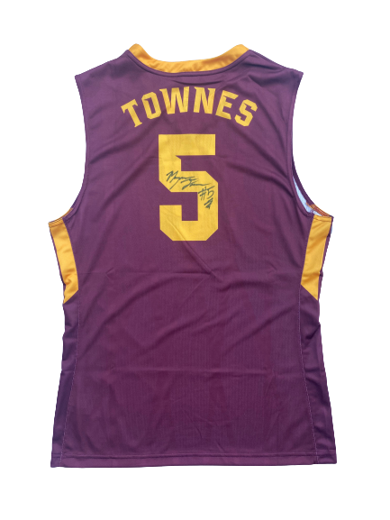 Marques Townes Loyola Chicago Basketball Signed Game Issued Jersey (Size L)