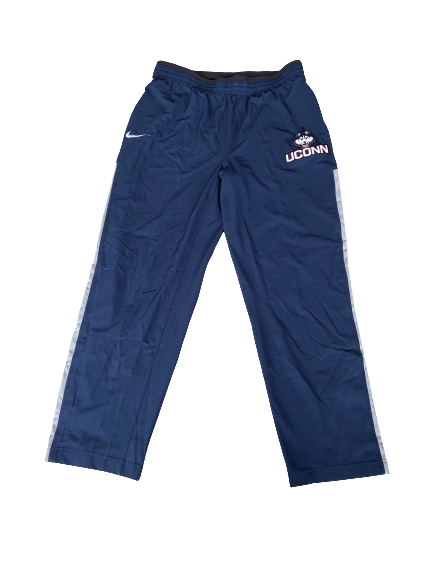 Megan Walker UCONN Basketball Team Issued Sweatpants (Size XL)