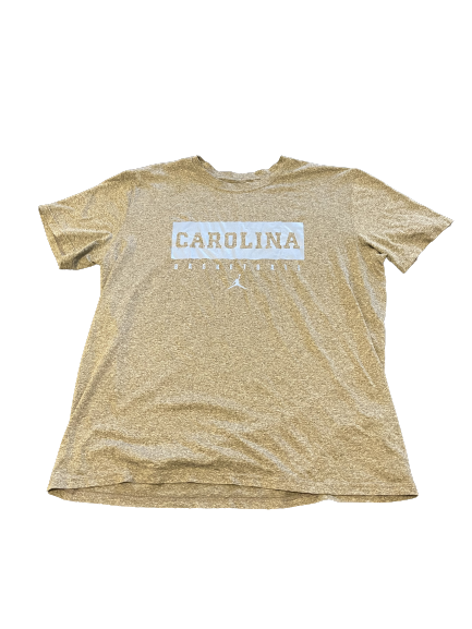Justin Pierce North Carolina Basketball Team Issued Workout Shirt (Size XL)