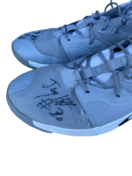 Jay Huff Virginia Basketball SIGNED Game Worn Shoes (Size 17) (3/7/20) - Photo Matched