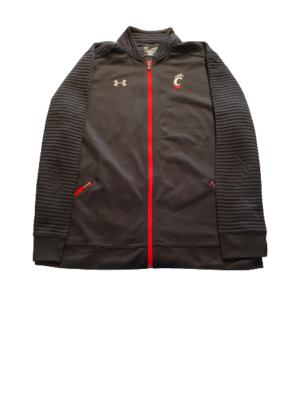 J.T. Perez Cincinnati Baseball Team Issued Full-Zip Jacket (Size XL)