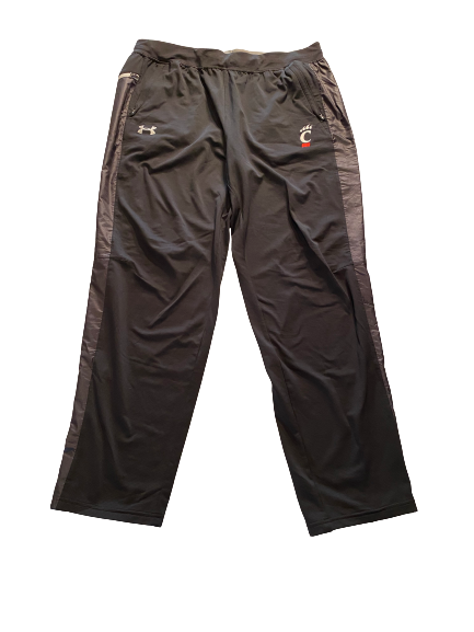 J.T. Perez Cincinnati Baseball Team Issued Sweatpants (Size XL)