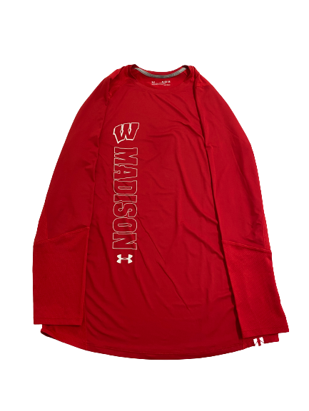 Micah Potter Wisconsin Basketball Team-Issued Long Sleeve Shirt (Size XLT)