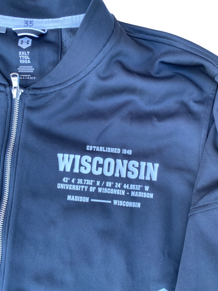 Nate Reuvers Wisconsin Basketball Team Issued Zip Up Jacket (Size 2XLT)