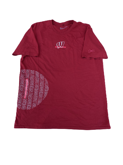 Nate Reuvers Wisconsin Basketball Team Issued Workout Shirt (Size XL)