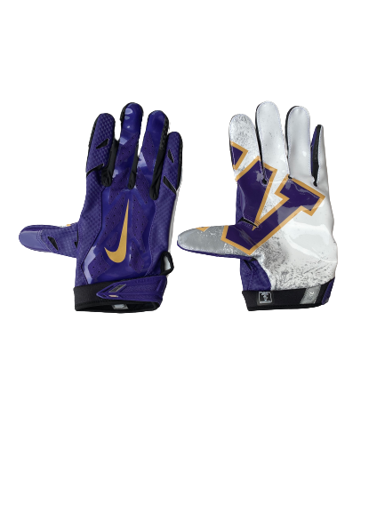 Levi Onwuzurike Washington Football Signed Nike Gloves (Size XXXL)