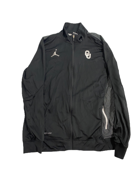 Robert Barnes Oklahoma Football Player-Exclusive Travel Jacket (Size XL)