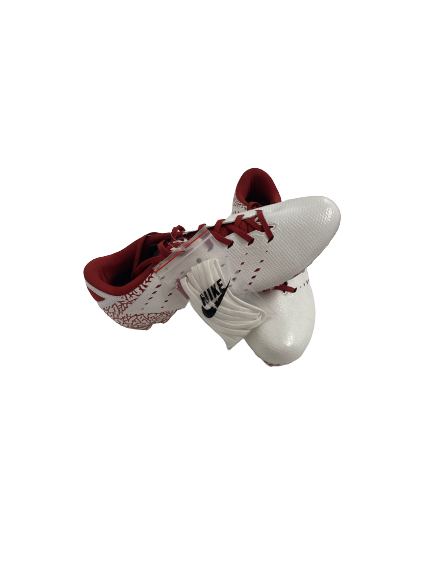 Robert Barnes Oklahoma Football Player-Exclusive Cleats (Size 12.5)