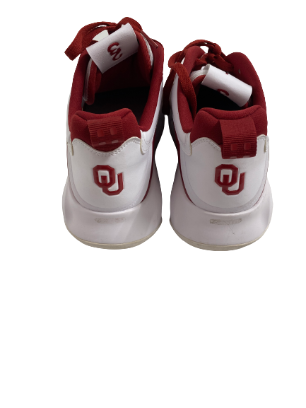 Robert Barnes Oklahoma Team-Issued Shoes (Size 10.5)