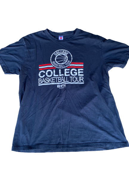 Ryan Kriener Iowa College Basketball Tour T-Shirt (Size XL)