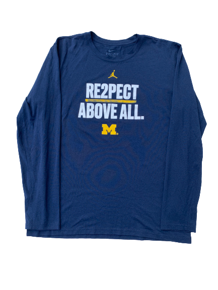 Michigan Basketball Team Issued Jordan Long Sleeve Shirt (Size L)