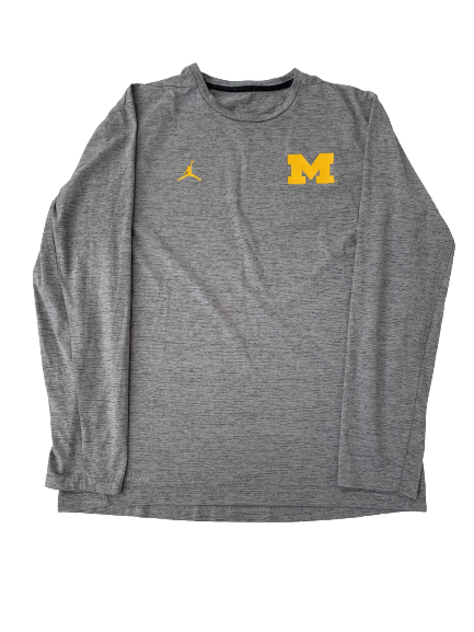 Michigan Basketball Team Issued Jordan Long Sleeve Shirt (Size L)