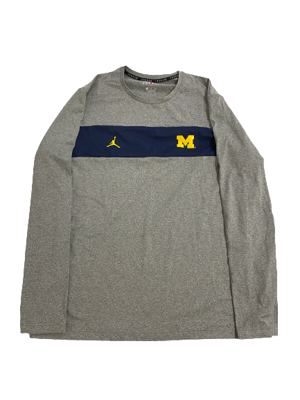 Colin Castleton Michigan Basketball Player-Exclusive Crewneck Pullover (Size XL)