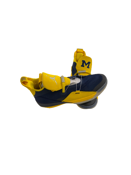 Colin Castleton Michigan Basketball Player-Exclusive Shoes (Size 16)
