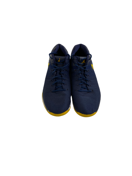 Colin Castleton Michigan Basketball Player-Exclusive Shoes (Size 16)