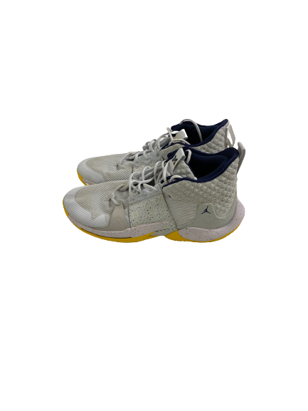 Colin Castleton Michigan Basketball Player-Exclusive Why Not Zero.2 Shoes (Size 16)