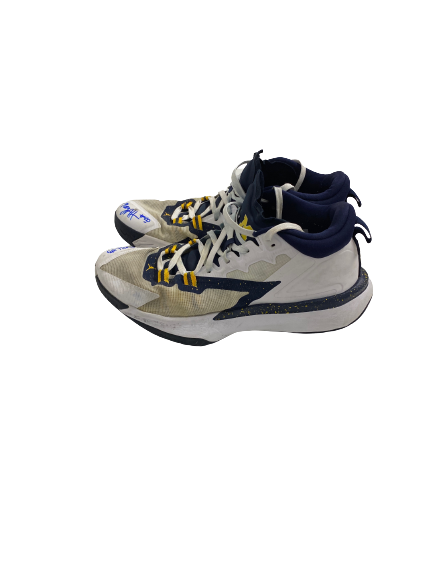 Naz Hillmon Michigan Basketball Signed Game Worn Player Exclusive Shoes (Size 11)