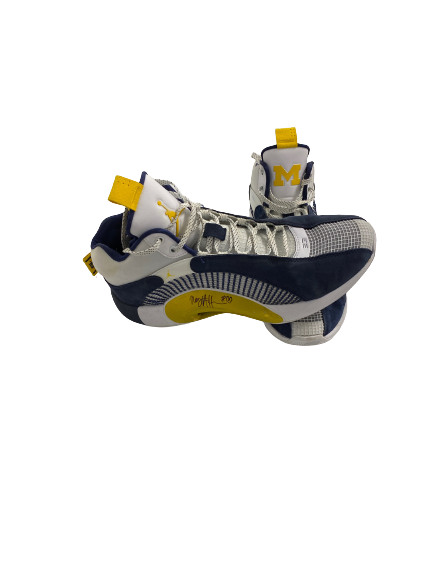 Naz Hillmon Michigan Basketball Signed Player Exclusive Shoes (Size 11)