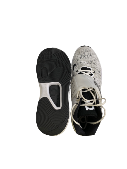 Killian Tillie Memphis Grizzlies SIGNED Game Worn Shoes (Size 15)