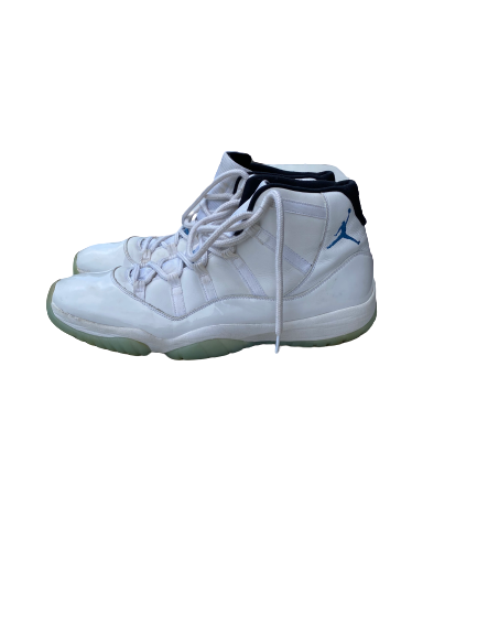 Kennedy Meeks UNC Jordan Game-Worn Sneakers (Size 17)