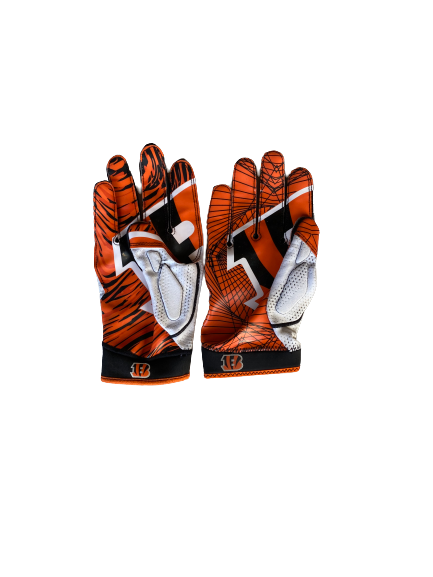 Hardy Nickerson Jr. Cincinnati Bengals Headband & Right Hand Gloves