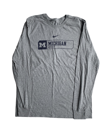 Brendan Warren Michigan Hockey Nike Long Sleeve Shirt (Size L)