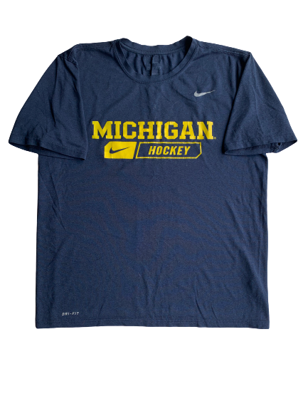 Brendan Warren Michigan Hockey Nike T-Shirt With Number on Back (Size L)