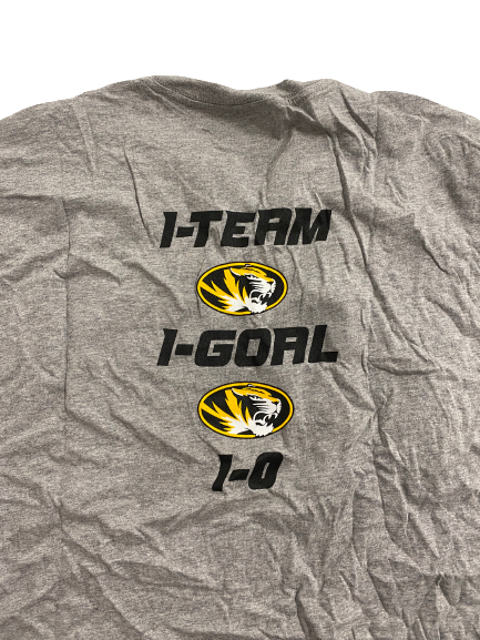 Sean Koetting Missouri Football Player-Exclusive "1-Team 1-Goal" T-Shirt (Size XL)