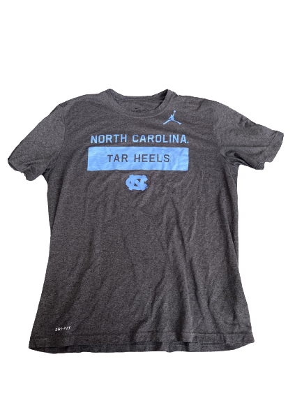 North Carolina Tar Heels Jordan T-Shirt (Size L)